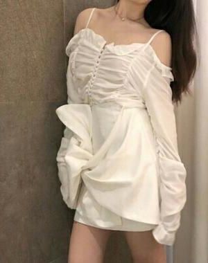 《循环热恋》作者礼也